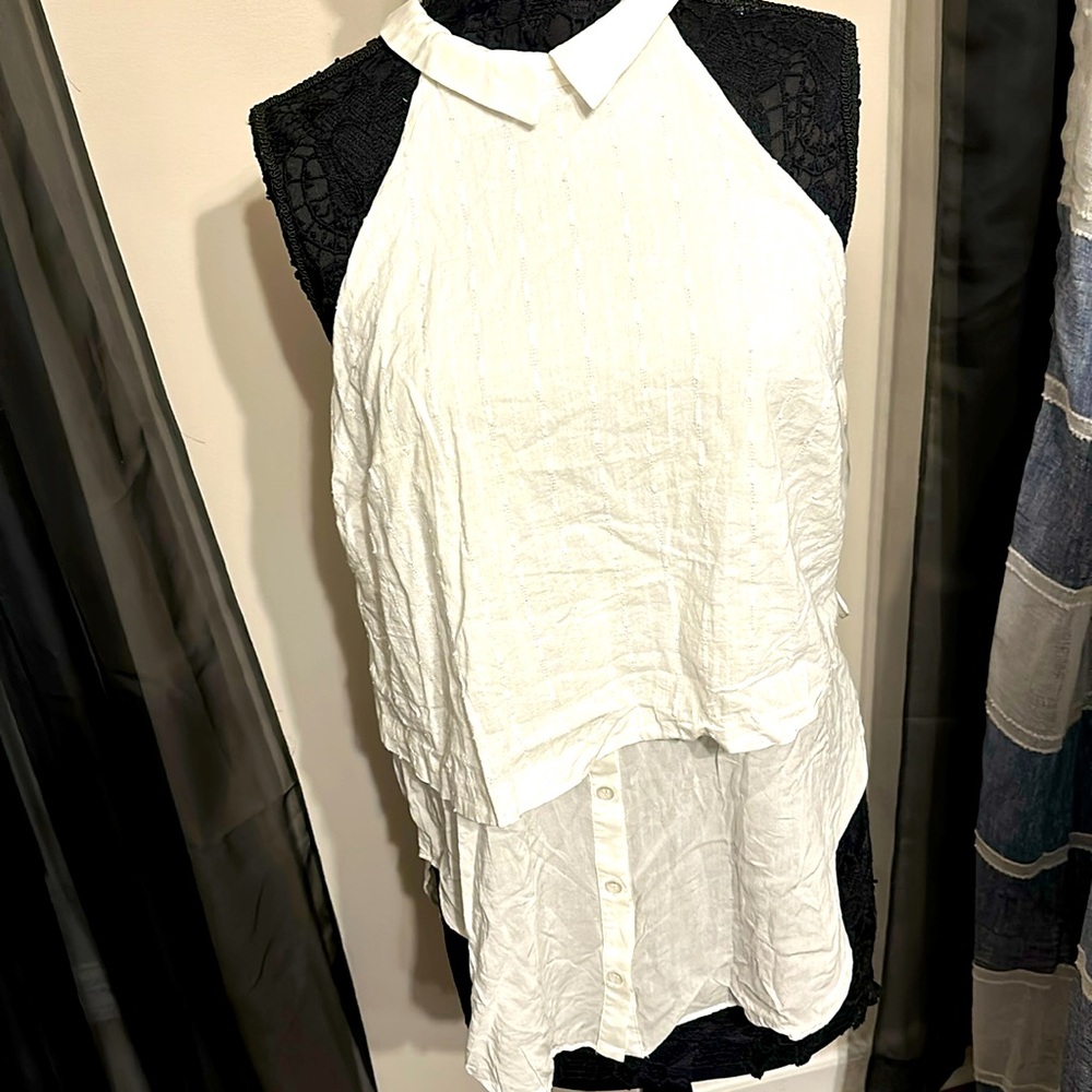 BGBG Generation white sheer button-down sleeveless blouse, size L